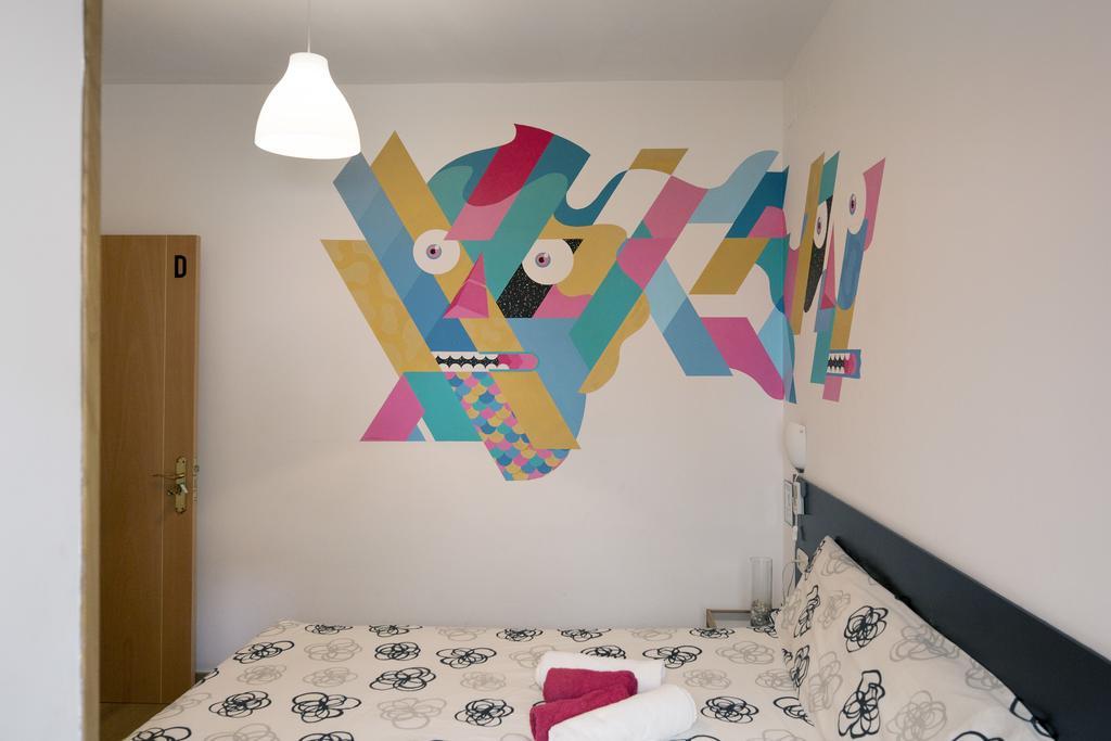 Zoo Loco Guest house Barcelona